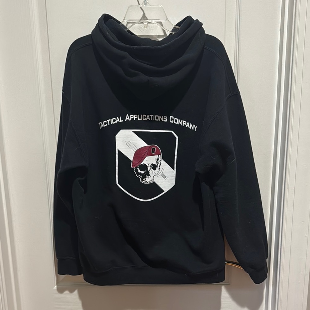 GILDAN L/S Hoodie TAC/STS Black L Large GUC Skull Beret Sword Logo